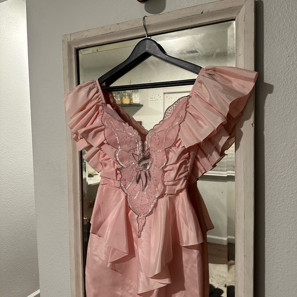 80s Vintage JC Penneys Elegant Pink Ruffled with Sequin Detail Dress - Picture 2 of 6